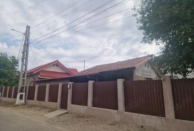 Casă cu 4 camere în Mărăcineni - 3