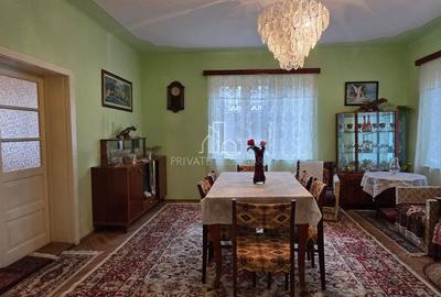 Casă cu 4 camere cu Canalizare în Central - 6