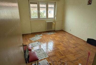 Apartament cu 2 camere decomandat în Central - 7