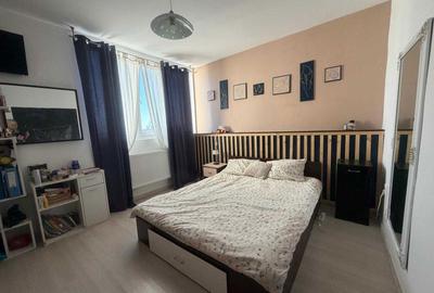 Apartament cu 2 camere semidecomandat în Barieră - 1