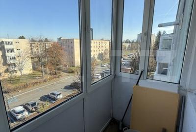 Apartament cu 2 camere, zona Astra - 11