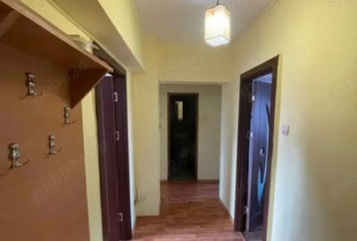 Vand apartament cu 3 camere decomandat,mobilat ,zona1Mai Craiova. - 5