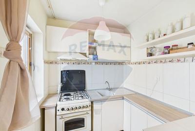 Casa spatioasa cu 5 camere si curte amenajata - Chitila - 4