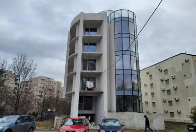 Apartament cu 6 camere decomandat în Nerva Traian - 5