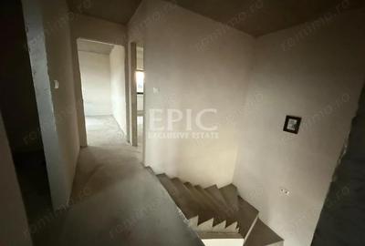 Casă cu Teren 250 Mp în Central - 11