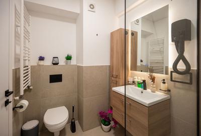 Apartament cu 2 camere de inchiriat Complex Alezzi pacare inclusa - 2