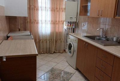 Apartament cu 3 camere în Fetești-Gară - 3