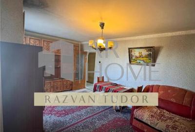 Apartament 4 camere , P-ta Mihai Viteazul , Republicii , zon - 1