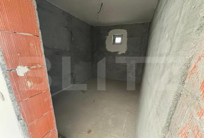 Casă cu 3 camere cu Teren 700 Mp în Sud