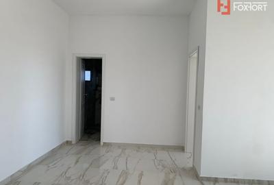 Duplex cu 3 camere cu Canalizare în Moșnița Veche - 2