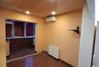 Apartament 2 camere decomandat zona Arad Micalacaa - 2