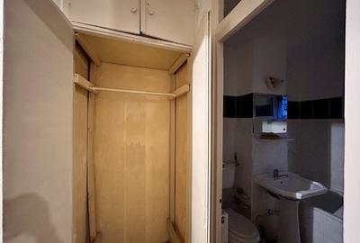 Apartament cu 3 camere decomandat în 9 Mai - 13