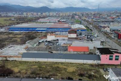 Spațiu comercial, de 2,400 mp, în Depozitelor - 2