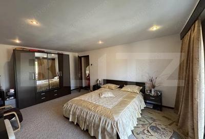 Casă cu 6 camere cu Teren 2500 Mp în Central - 20