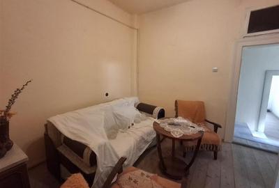 Apartament la casa 2 camere pivnita parcare zona Terezian - 5