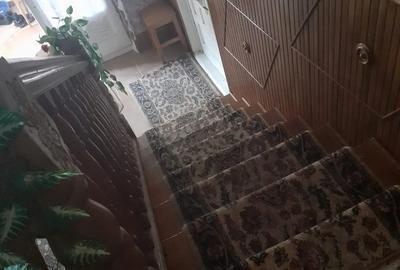 Casă cu Teren 315 Mp în Central