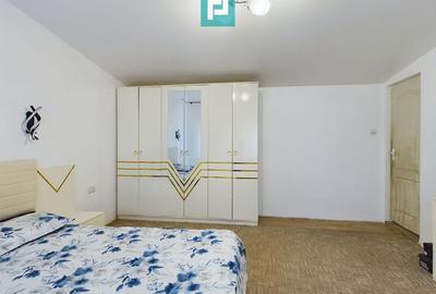 Casă cu 5 camere cu Teren 439 Mp în Central - 16
