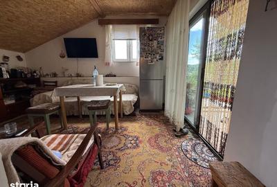 Casă cu 4 camere cu Teren 1390 Mp în Voinești - 18