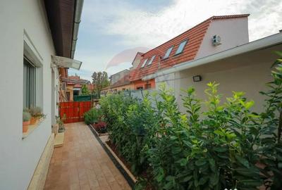 Apartament cu 5 camere decomandat, mobilat în Central - 2