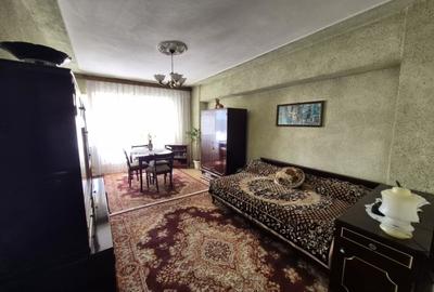 2 camere decomandat -Pacurari - 60 mp - etaj 1 - 110.000 euro - 4
