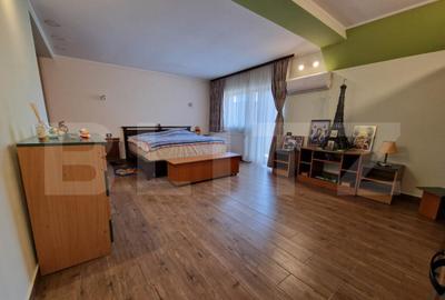 Casa deosebita individuala cu spatiu comercial ,se vand imp - 7