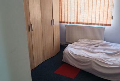 Apartament cu 3 camere decomandat în Central - 2