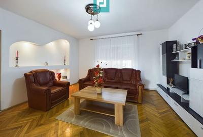 Casă cu 5 camere cu Teren 389 Mp în Central - 8
