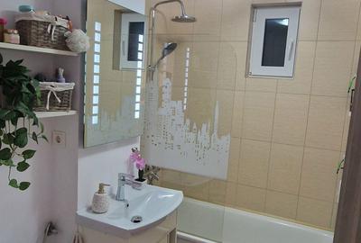 Apartament cu 3 camere decomandat în Gherla - 1
