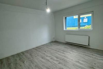 Apartament cu 2 camere decomandat în Baza 3 - 1