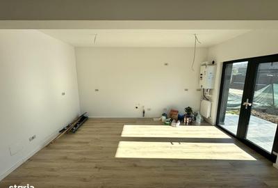 Casă cu 3 camere în Bucium - 3