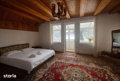 Casă cu 8 camere cu Teren 950 Mp în Piața - 14
