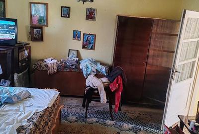 Casă cu Teren 5000 Mp în Unguriu - 1