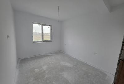 Casa cu 4 camere COMISION 0 - 10