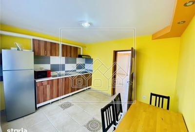 Apartament cu 3 camere semidecomandat în Turnișor - 11
