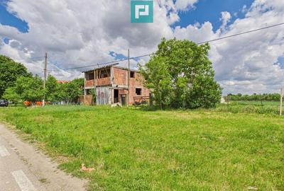 Casa mare, la rosu cu teren generos in ?imand - 9