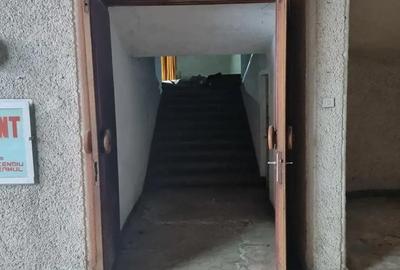 Spațiu comercial, de 400 mp, în Central - 2