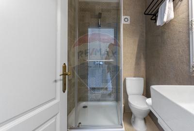 Casă cu 7 camere cu Teren 1023 Mp în Murighiol - 51