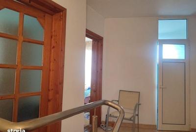 Casă cu 4 camere cu Teren 195 Mp în Hașdeu