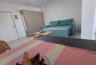 Garsonieră decomandată, mobilată în Apărătorii Patriei - 2