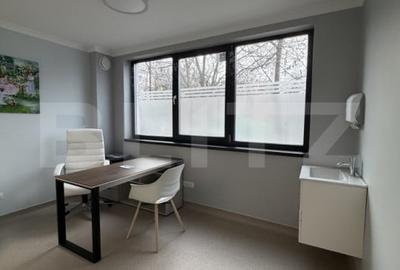 Spațiu comercial, de 79.199996948242 mp, în Central - 6