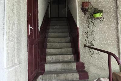 Casă cu 8 camere cu Teren 415 Mp în Drăgășani - 6
