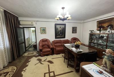 Casă individuală cu 5 camere cu Canalizare în Ultracentral - 19