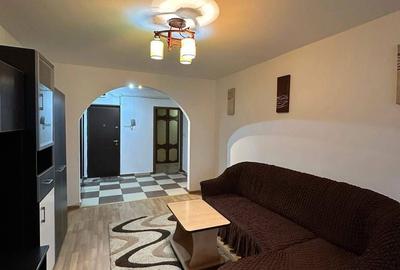Apartament cu 3 camere decomandat în Central - 2