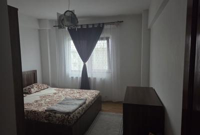 Apartament cu 3 camere decomandat în Trivale - 8