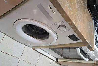 Apartament cu 2 camere decomandat în Lujerului - 1