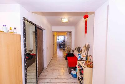 Apartament 3 camere, decomandat, de vanzare, 100mp curte proprie - 25