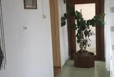 Casă cu 4 camere în Cermei - 2