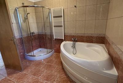 Apartament cu 4 camere decomandat în Herăstrău - 2