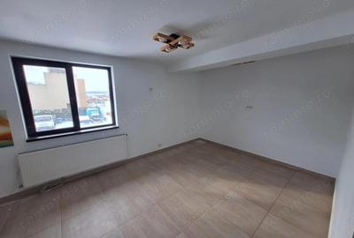 Spațiu comercial, de 440 mp, în Ștefăneștii de Jos - 2