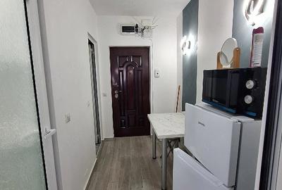 Garsonieră nedecomandată în Central - 1